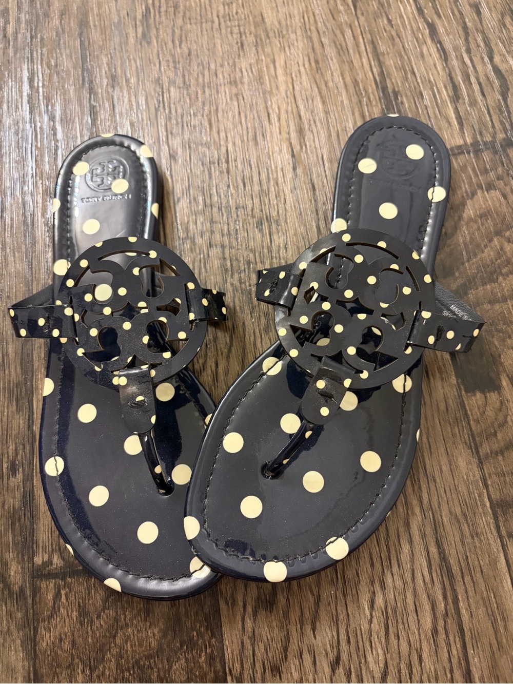 Tory Burch womens Navy Polka Dot Sandals